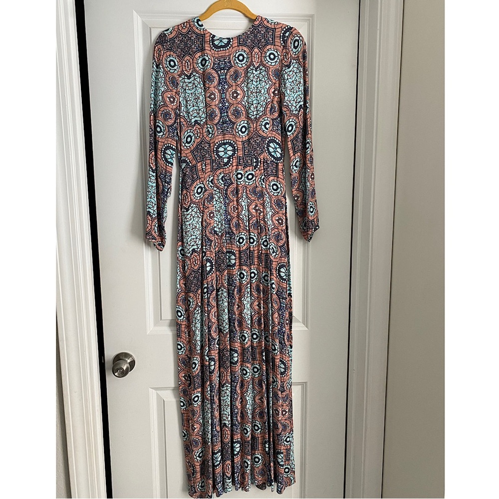Elegant Multicolor Patterned Maxi Dress